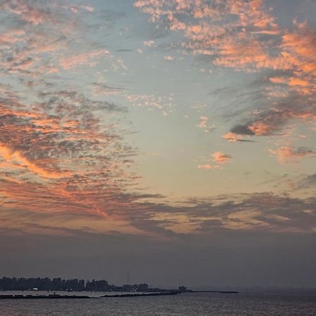 Midpoint Sea View - Families Only Apartment อเล็กซานเดรีย ภายนอก รูปภาพ