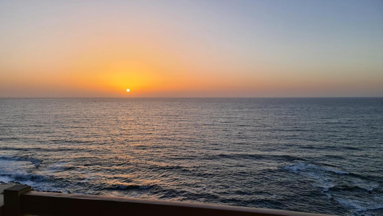 Midpoint Sea View - Families Only Apartment อเล็กซานเดรีย ภายนอก รูปภาพ