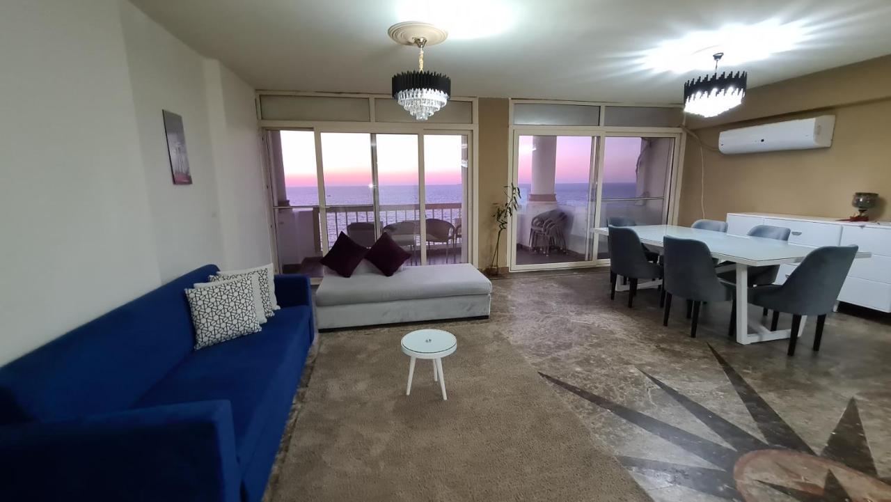 Midpoint Sea View - Families Only Apartment อเล็กซานเดรีย ภายนอก รูปภาพ