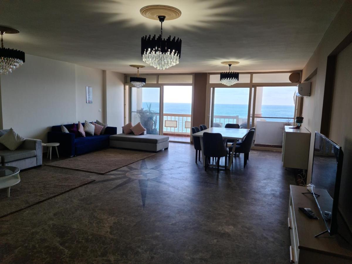 Midpoint Sea View - Families Only Apartment อเล็กซานเดรีย ภายนอก รูปภาพ