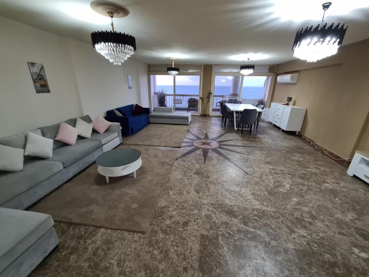 Midpoint Sea View - Families Only Apartment อเล็กซานเดรีย ภายนอก รูปภาพ