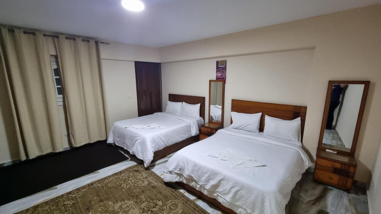 Midpoint Sea View - Families Only Apartment อเล็กซานเดรีย ภายนอก รูปภาพ