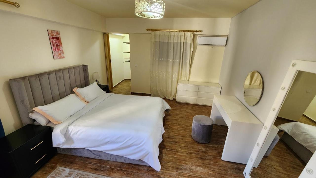 Midpoint Sea View - Families Only Apartment อเล็กซานเดรีย ภายนอก รูปภาพ