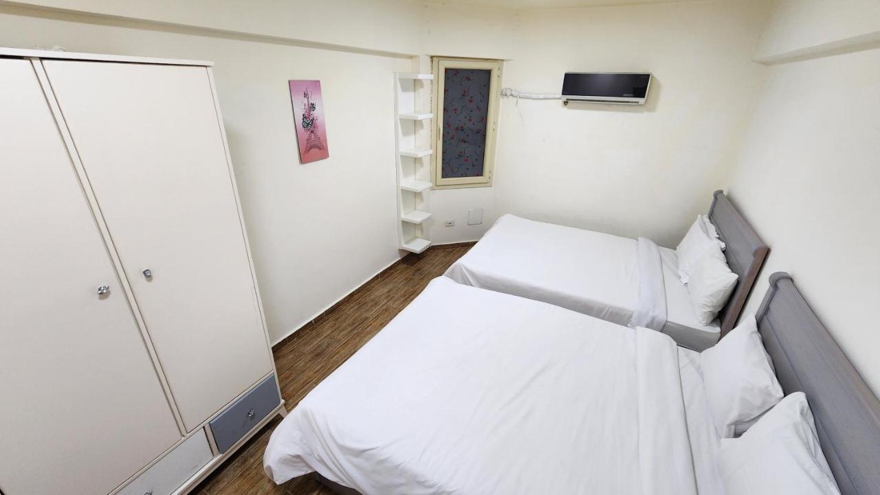 Midpoint Sea View - Families Only Apartment อเล็กซานเดรีย ภายนอก รูปภาพ